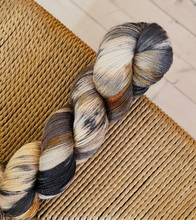 Load image into Gallery viewer, Miss Skinny - "Når snøen smelter"