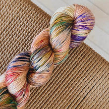 Load image into Gallery viewer, Silkefin - "Unreal"