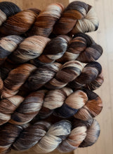 Load image into Gallery viewer, Miss Skinny - "Blackbird"