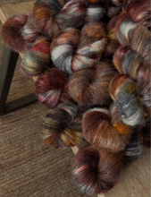 Load image into Gallery viewer, Pelskling - "Extraordinary"