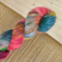 Load image into Gallery viewer, Pelskling - "Spectre"