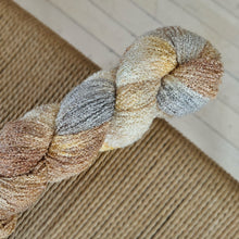 Load image into Gallery viewer, Krølle "Still"