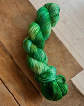 Load image into Gallery viewer, Miss Skinny - "Evergreen"