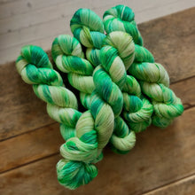 Load image into Gallery viewer, Miss Skinny - "Kokken Tor"