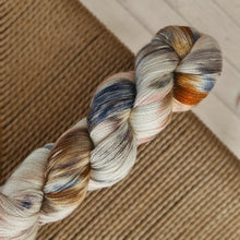 Load image into Gallery viewer, Miss Skinny - "Night"