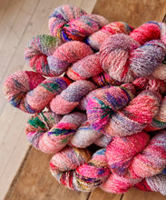 Load image into Gallery viewer, Krølle "Jenter"