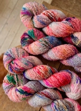 Load image into Gallery viewer, Krølle "Jenter"