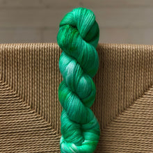 Load image into Gallery viewer, Miss Skinny - "Run to you"