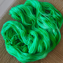 Load image into Gallery viewer, Finull - "Green Light"