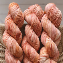 Load image into Gallery viewer, Myk Merino - "Light on"