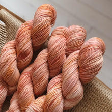 Load image into Gallery viewer, Myk Merino - "Light on"