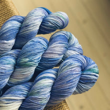 Load image into Gallery viewer, Myk Merino - "Future me"