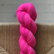 Load image into Gallery viewer, Myk Merino - "Barbie girl"