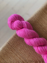 Load image into Gallery viewer, Skatten - "Do you really want me"