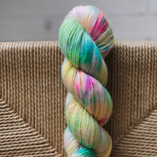 Load image into Gallery viewer, Miss Skinny - "Keep on Dancing"