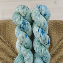 Load image into Gallery viewer, Myk Merino - "Pure shores"