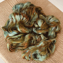 Load image into Gallery viewer, "Miss Skinny" - "Donna" 006