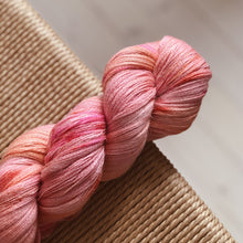 Load image into Gallery viewer, "Miss Skinny" - "Samantha" 003