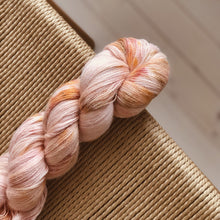 Load image into Gallery viewer, "Miss Skinny" - "Rachel" 009