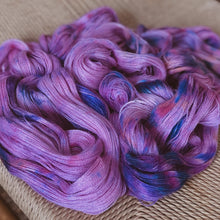 Load image into Gallery viewer, "Miss Skinny" - "Maeve" 022