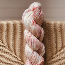 Load image into Gallery viewer, "Miss Skinny" - "Sutton" 024