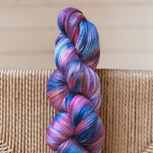 Load image into Gallery viewer, "Miss Skinny" - "Vaiana" 029