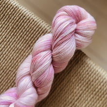 Load image into Gallery viewer, "Miss Skinny" - "Jenny" 028