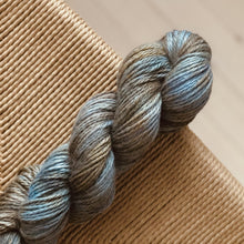 Load image into Gallery viewer, Skatten - "Outlander"