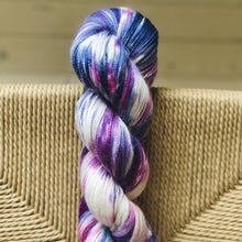 Load image into Gallery viewer, Miss Skinny - "Rarity" 034