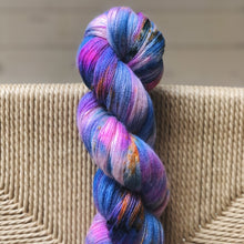 Load image into Gallery viewer, Miss Skinny - "Electric" 037