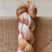 Load image into Gallery viewer, Miss Skinny - "A thousand miles" 043