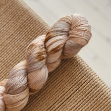 Load image into Gallery viewer, Miss Skinny - "Det vakreste som fins" 045