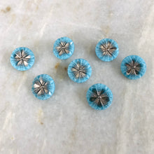 Load image into Gallery viewer, Vintage glassknapper #130