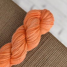 Load image into Gallery viewer, Skatten - "The OC"