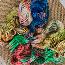 Load image into Gallery viewer, Skatten - "Firework"