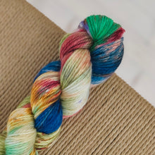 Load image into Gallery viewer, Skatten - "Firework"