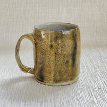 Load image into Gallery viewer, KS x GT - Grådigkopp #004