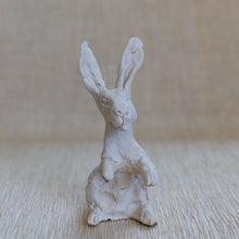 Load image into Gallery viewer, KS x GT - Skulptur "Harefar" #022