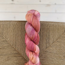 Load image into Gallery viewer, Miss Skinny - "Rain down on me" 062