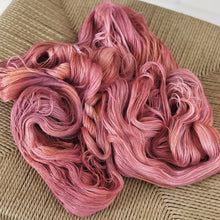 Load image into Gallery viewer, Miss Skinny - "Rain down on me" 062