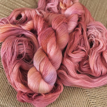 Load image into Gallery viewer, Miss Skinny - "Rain down on me" 062