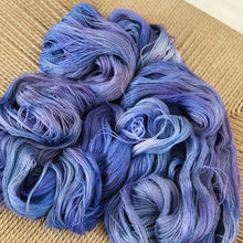 Load image into Gallery viewer, Miss Skinny - "Walk on by" 064