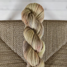 Load image into Gallery viewer, Sporty Spice - "Fields of gold"