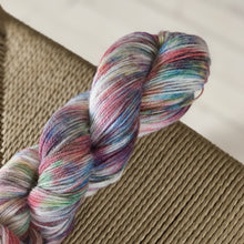 Load image into Gallery viewer, So Smooth - "Sesam Stasjon"