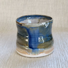 Load image into Gallery viewer, KS x GT - Grådigkopp #040