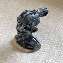 Load image into Gallery viewer, KS x GT - Skulptur "Dottie" #054