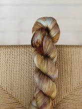 Load image into Gallery viewer, Miss Skinny - "OOAK - vakkert"