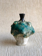 Load image into Gallery viewer, KS x GT - Vase/Skulptur #099