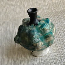 Load image into Gallery viewer, KS x GT - Vase/Skulptur #099