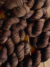 Load image into Gallery viewer, Knust Sparegris - &quot;Warm&quot;
